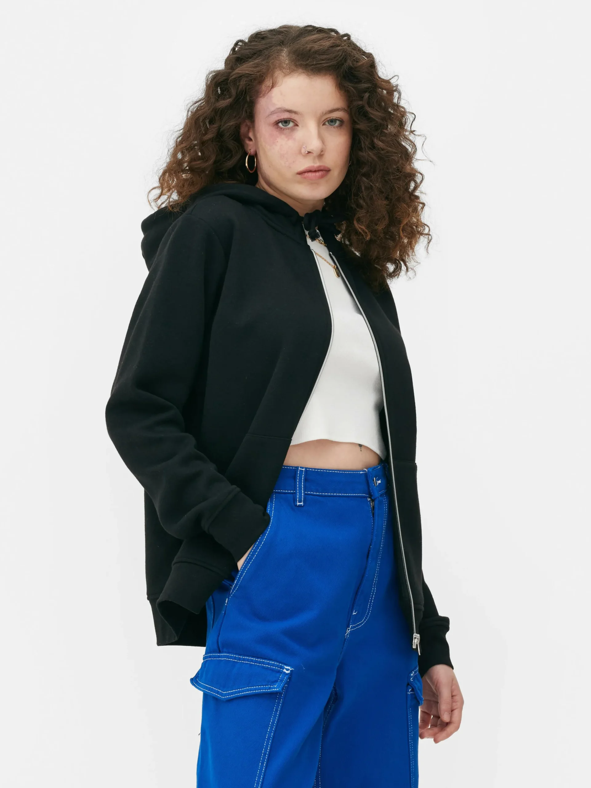 Casaco Capuz Fecho Essencial