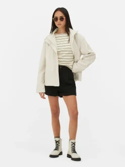 Casaco Impermeável Capuz