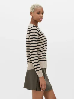 Casaco Malha Gola Redonda Clássica