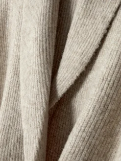 Casaco Malha Traçado Botões Xaile