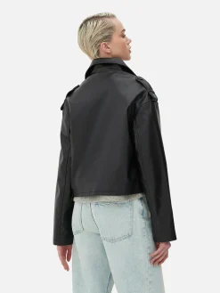 Gabardina Curta Imitação Pele