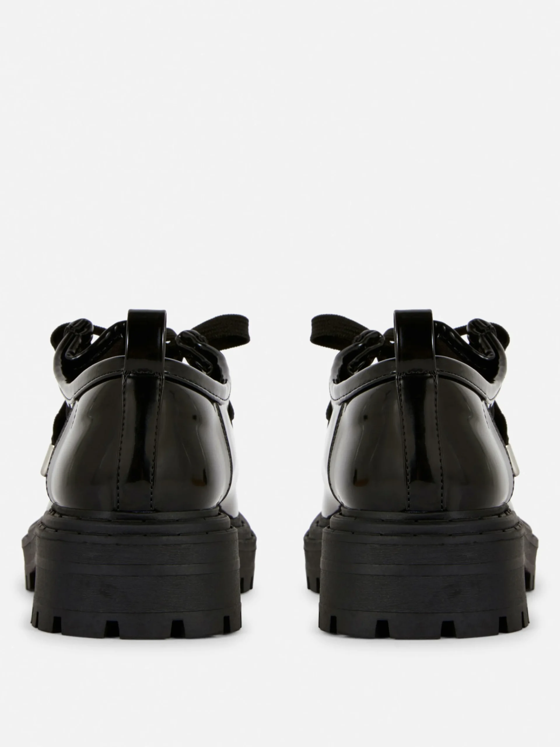 Loafers Atacadores Sola Grossa Rita Ora