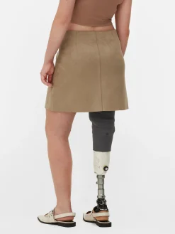 Minissaia Imitação Camurça