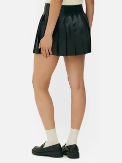 Minissaia Plissada Imitação Pele
