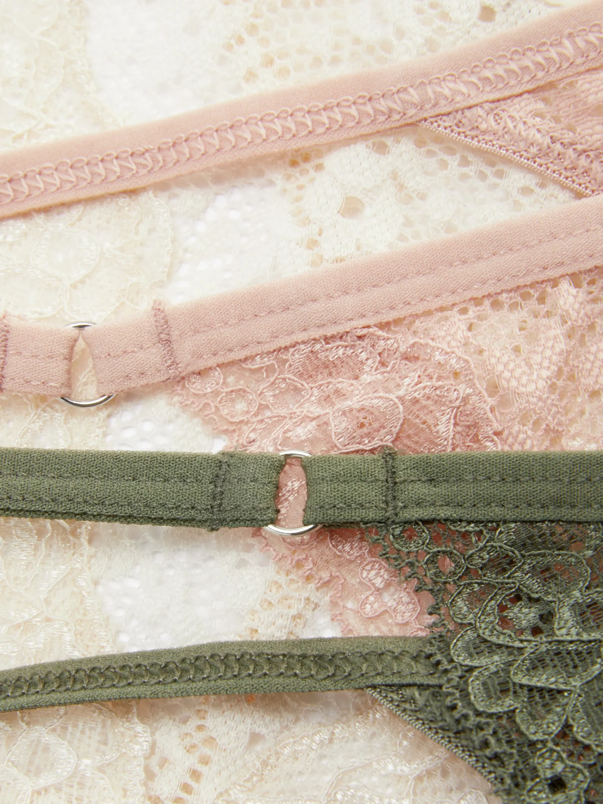 Pack 3 Tangas Fio Dental Renda