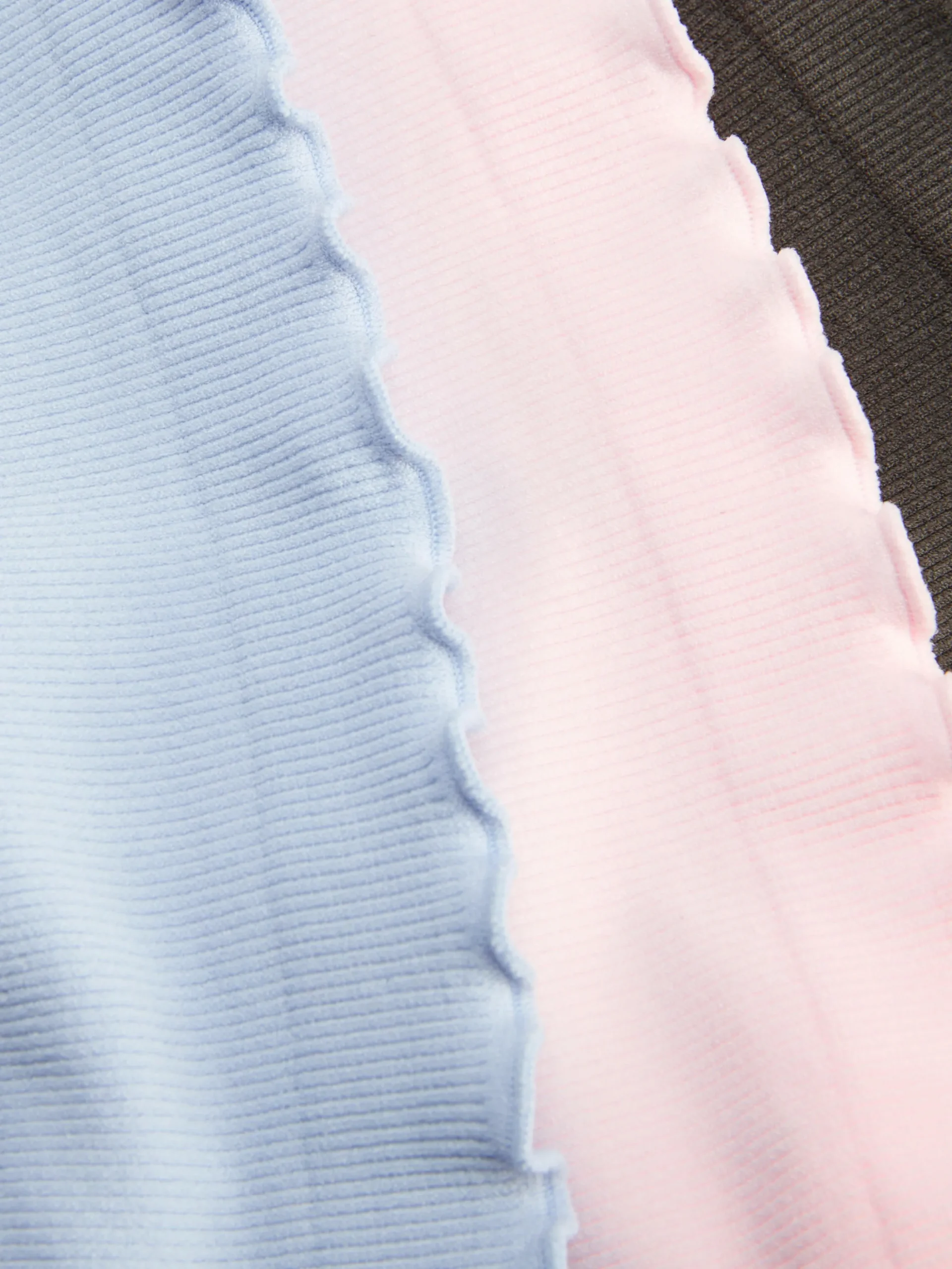 Pack 3 Tangas S/ Costuras Bainha Ondulada