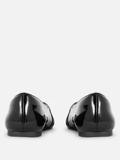 Sabrinas Biqueira Pontiaguda Verniz