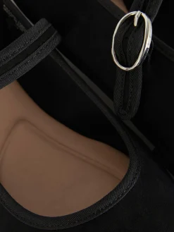 Sabrinas Rasas Mary Jane