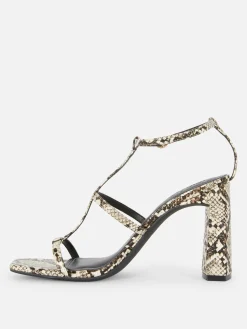 Sandálias Tacão Tiras T Rita Ora