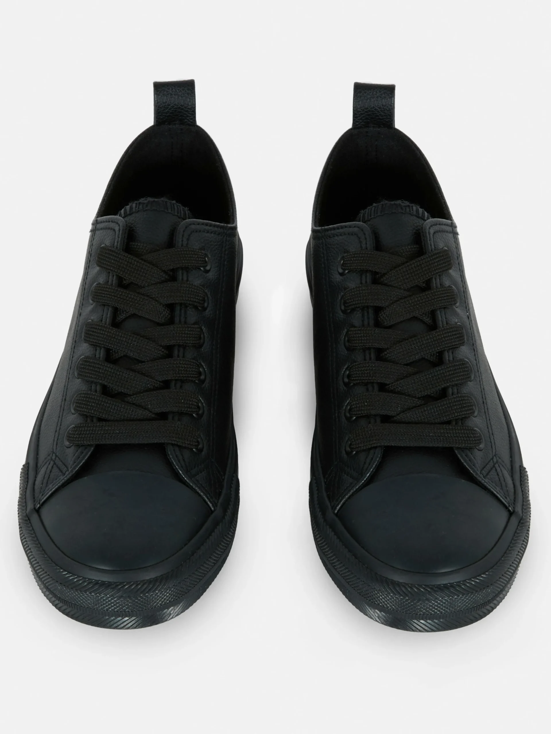 Ténis Cano Baixo Imitação Pele