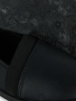 Ténis Enfiar Imitação Pele