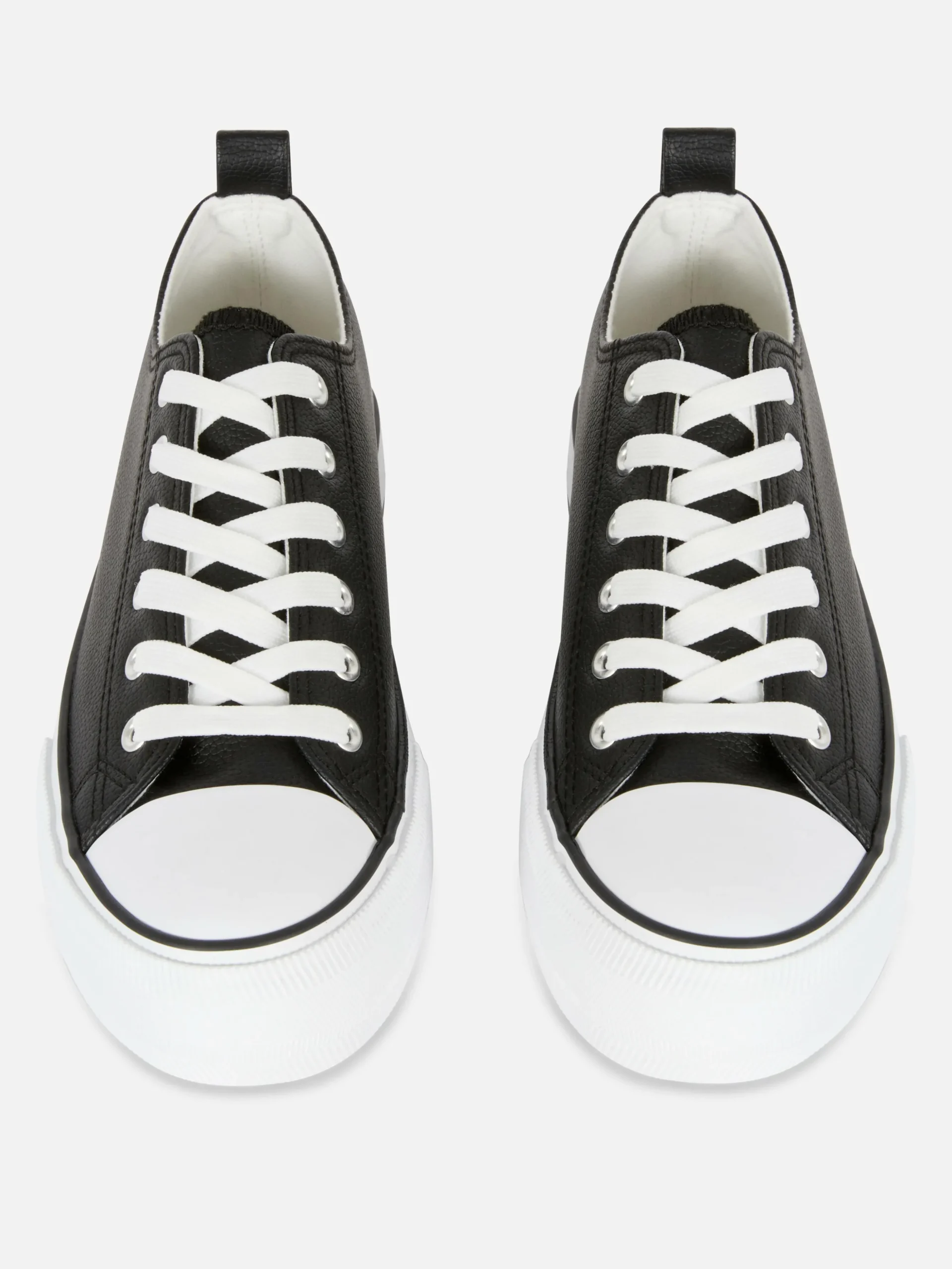 Ténis Plataforma Cano Baixo Imitação Pele