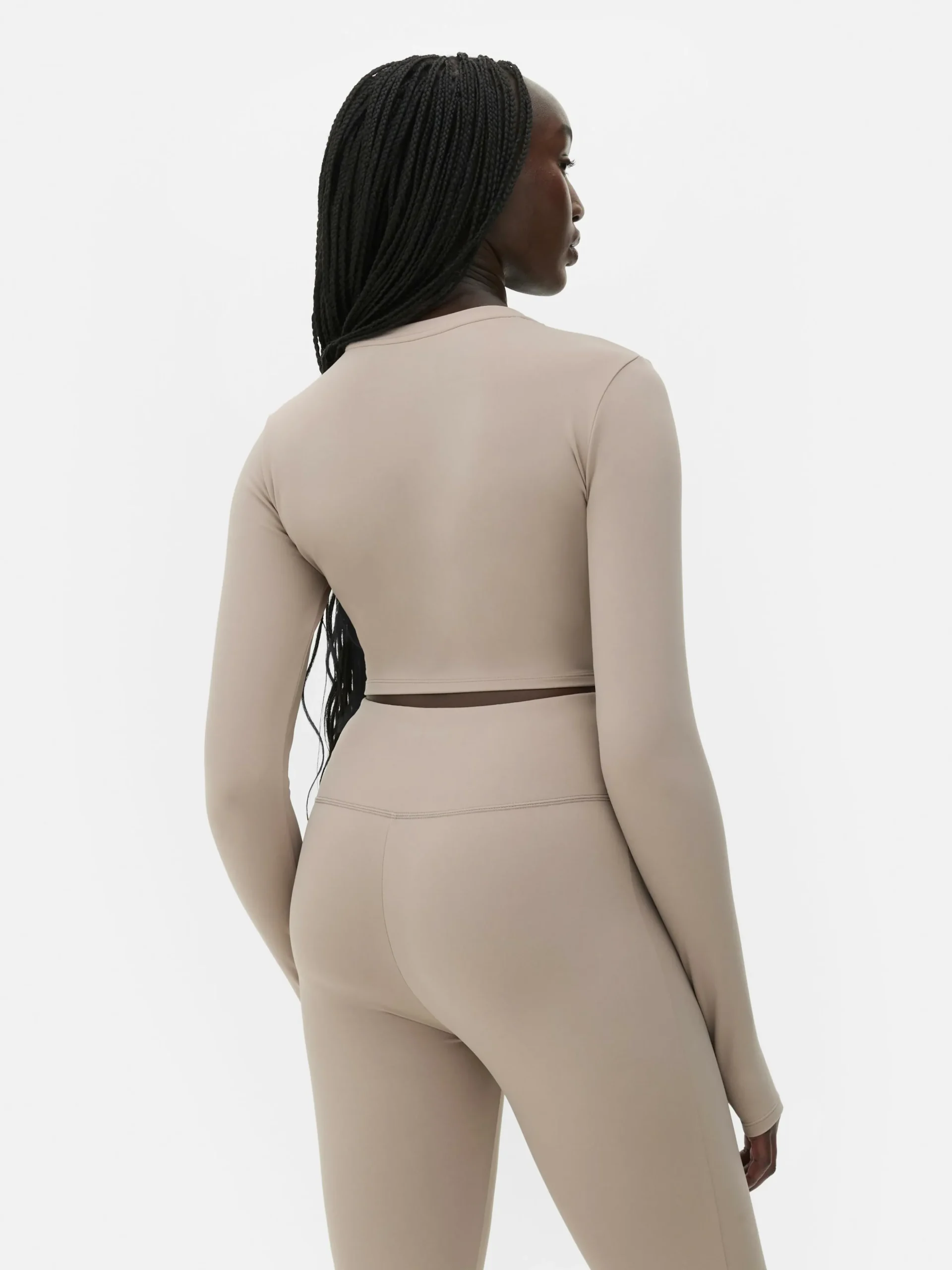 Top Curto Desporto Manga Comprida Suave Rita Ora