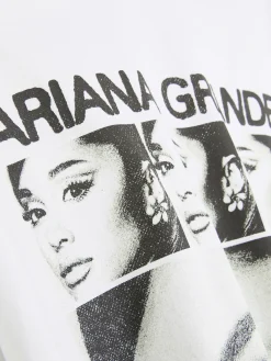 T-shirt Gráfica Ariana Grande