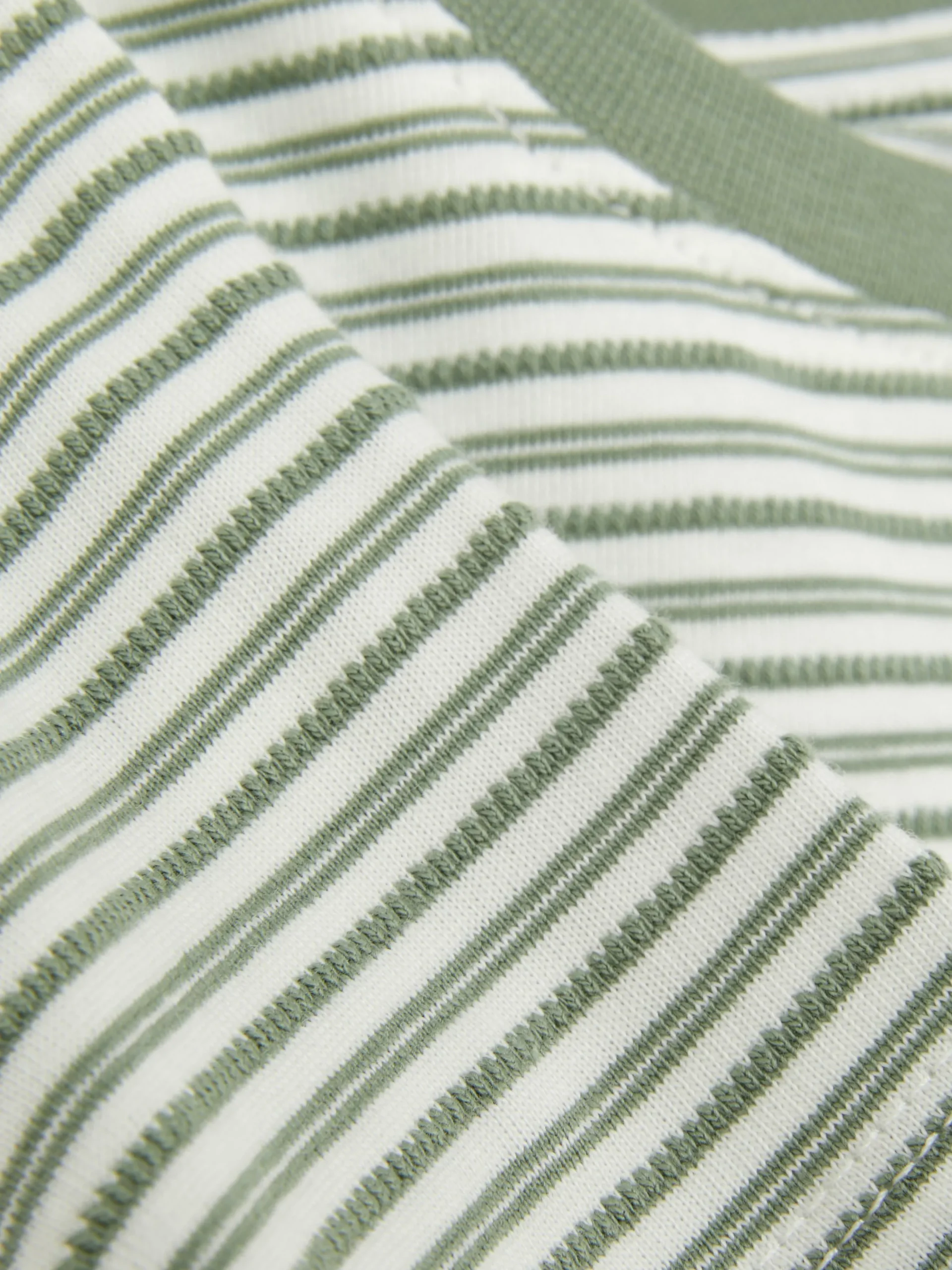 T-shirt Riscas Jacquard Menino