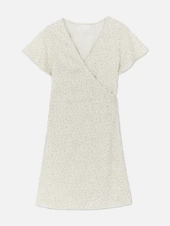 Vestido Mini Traçado Manga Capa